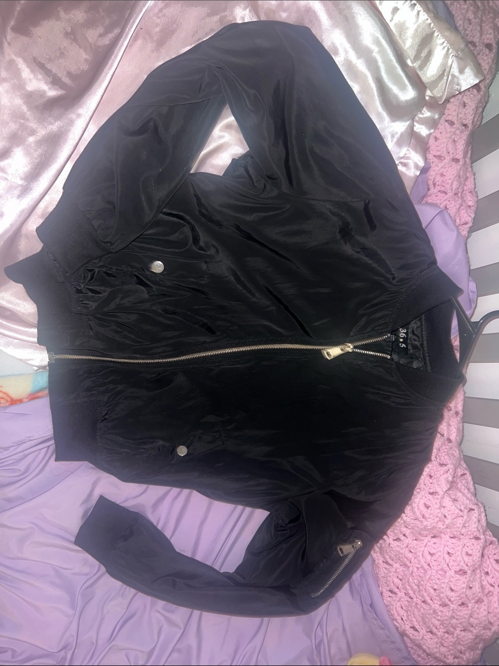 Black Women's Bomber Jacket - Unbranded